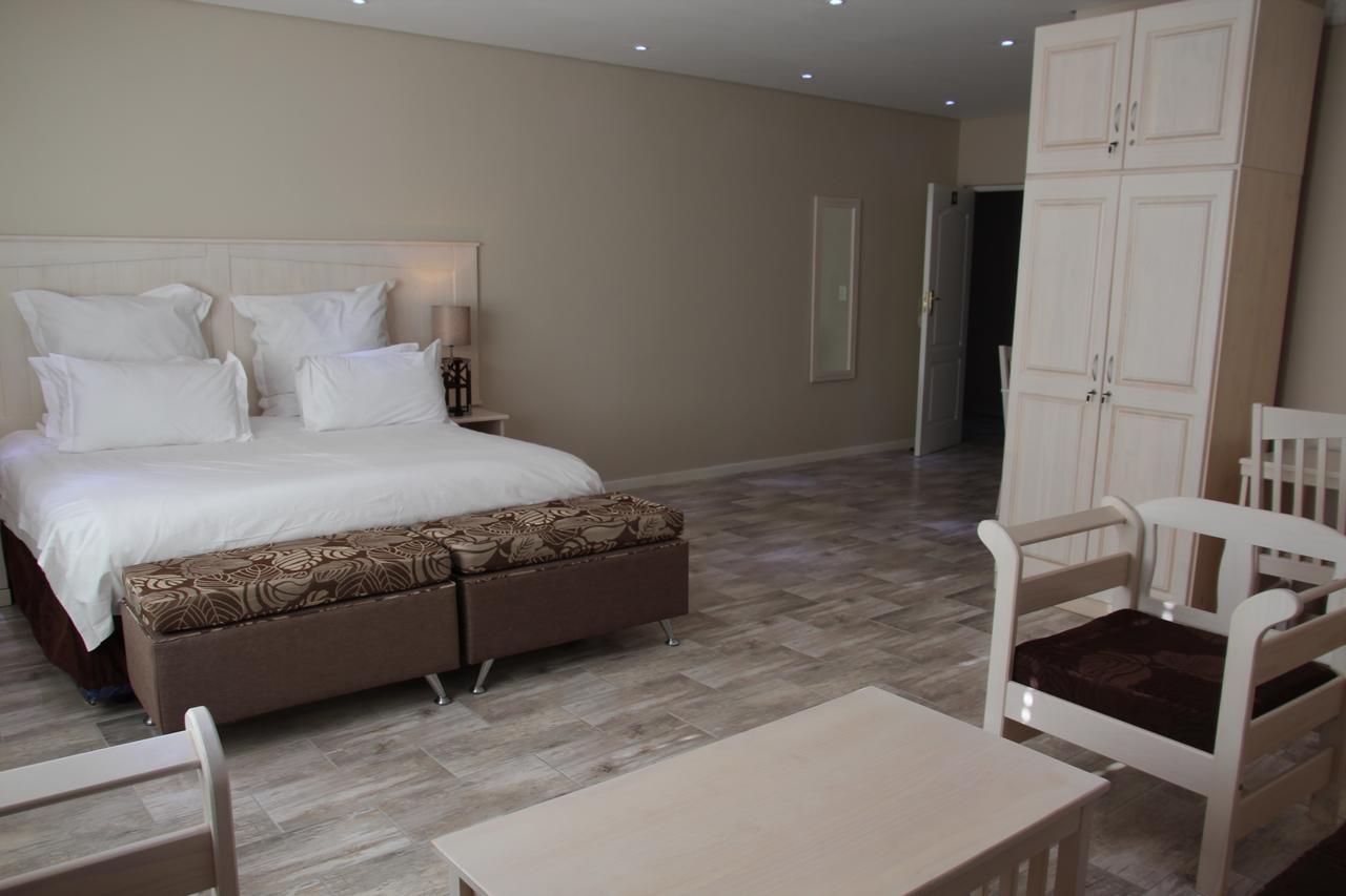 Midrand Conference Centre Hotel Екстериор снимка