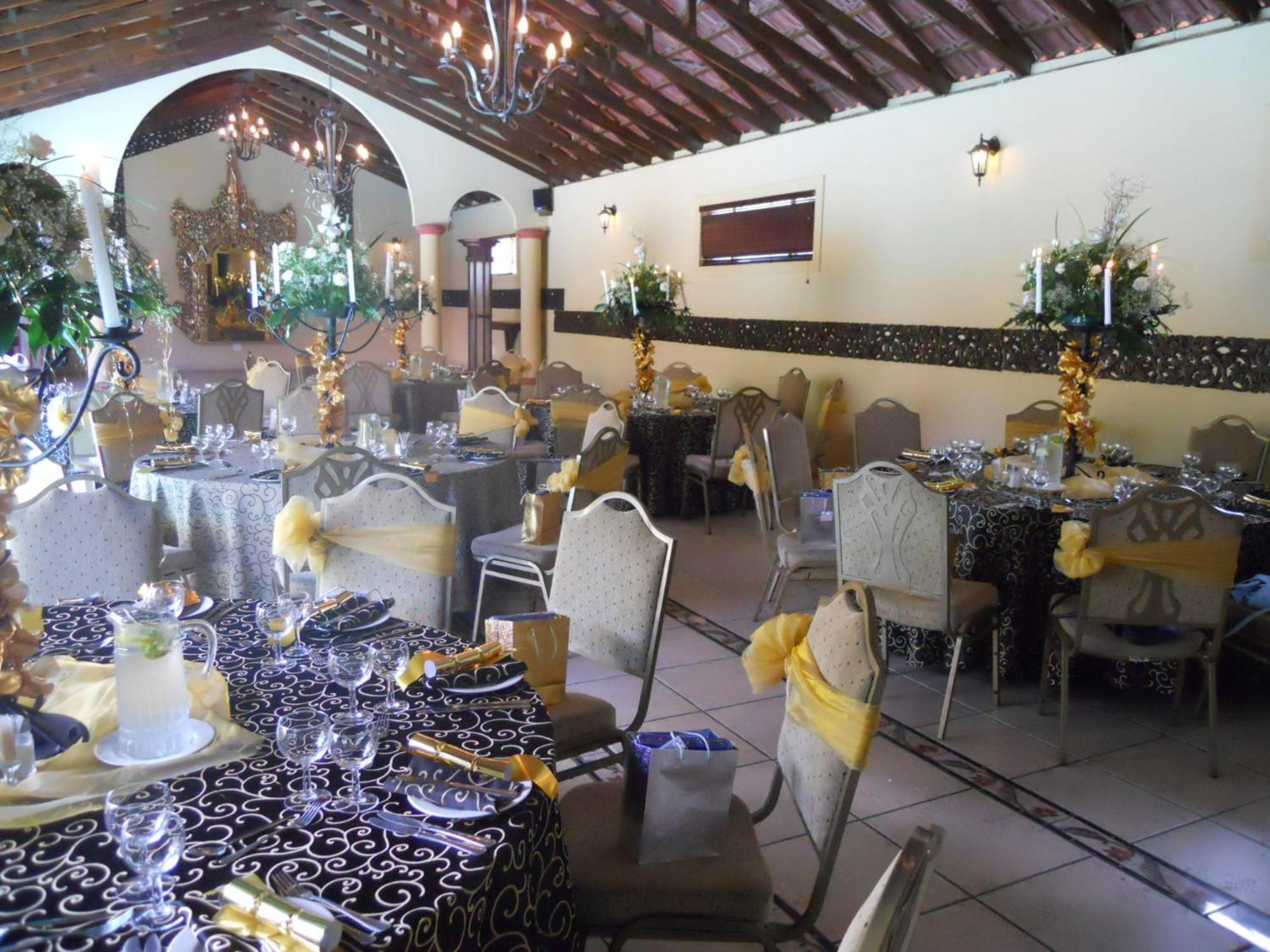 Midrand Conference Centre Hotel Екстериор снимка