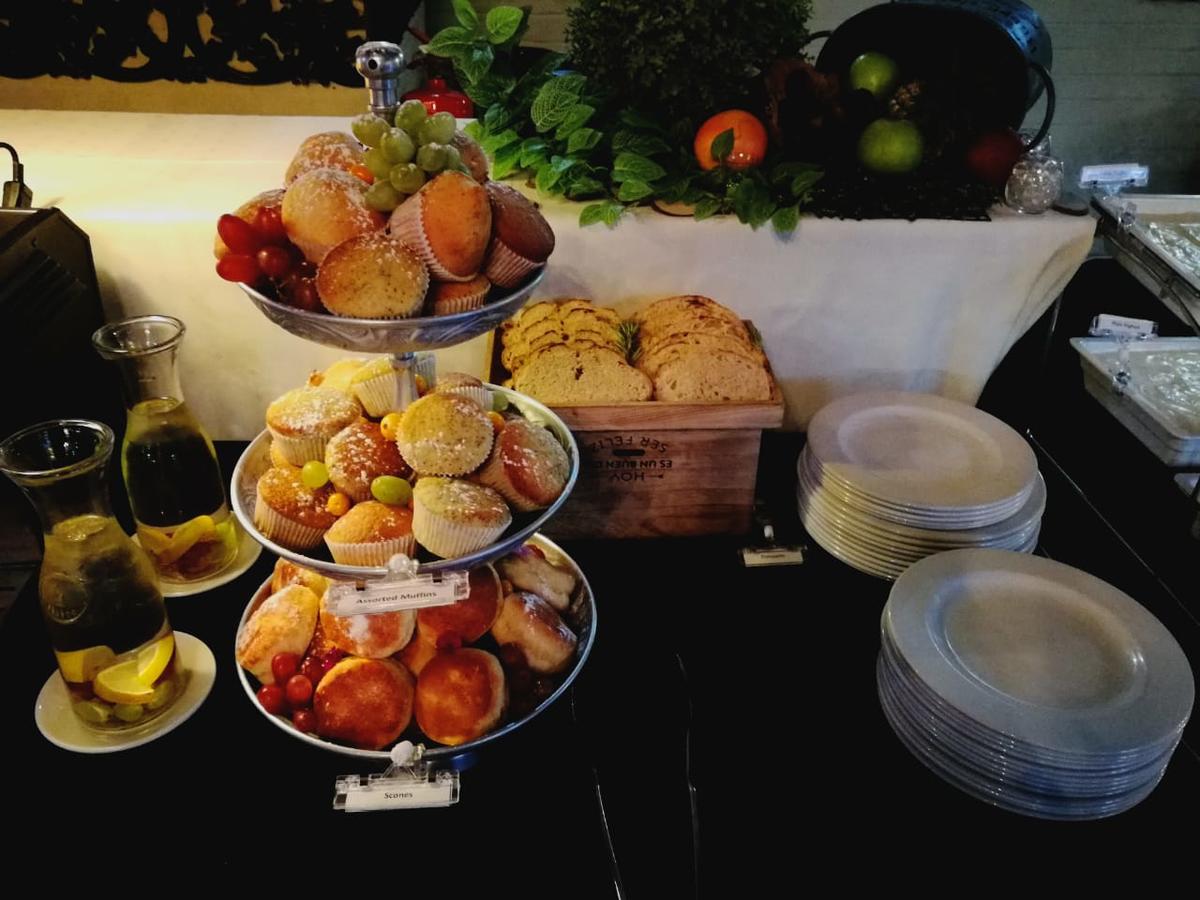 Midrand Conference Centre Hotel Екстериор снимка